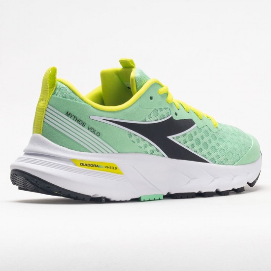 Diadora Mythos Blushield Volo Womens Green Ash/Black/Sulphur Spring