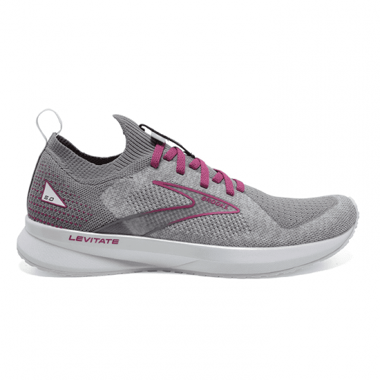 Womens Brooks Levitate Stealthfit 5 White/Baton Rouge